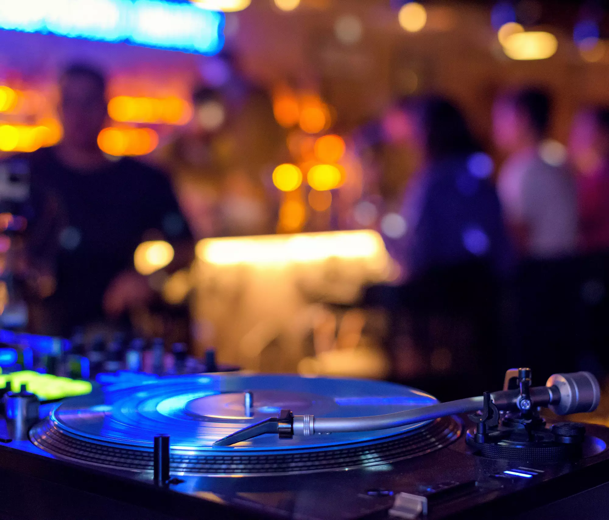 Événements et soirées avec DJ dans le 12e arrondissement de Paris